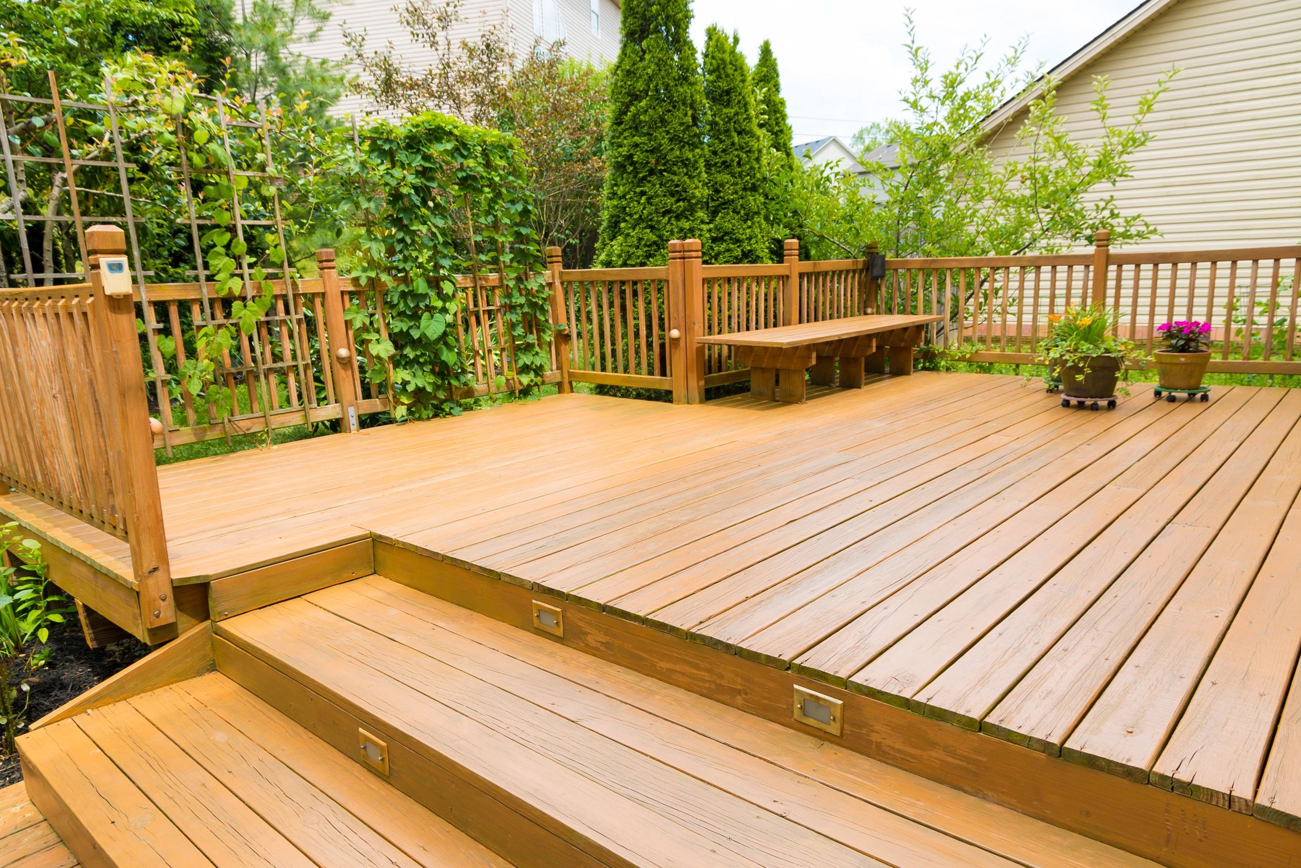 DeckFort team building an outdoor deck